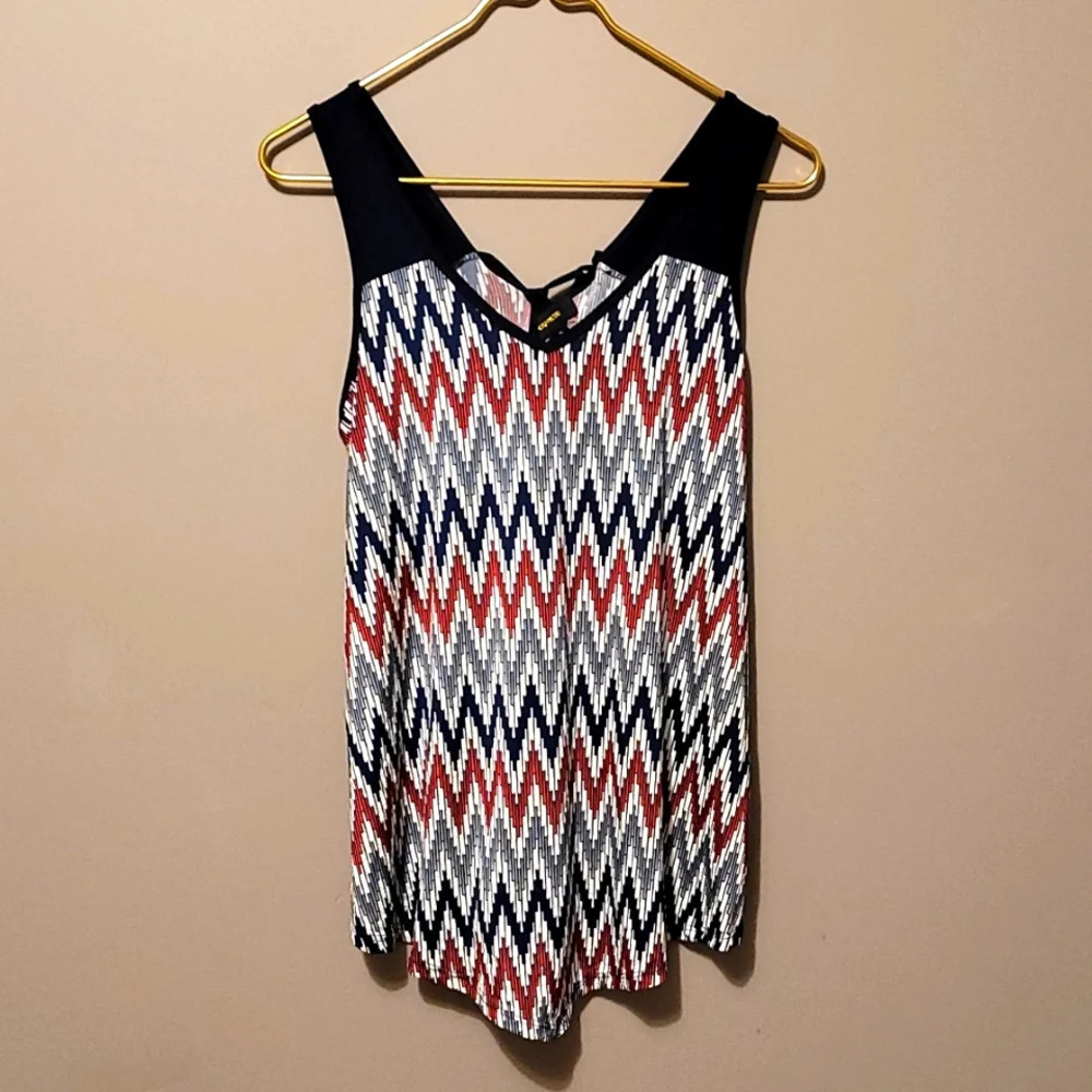 E10-ESPRESSO: SIZE MEDIUM WOMENS TOP